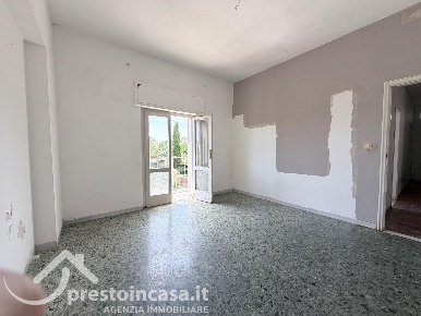 Foto Appartamento a Viareggio Terminetto - Migliarina di 85 m² con 5 locali