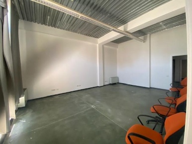 Foto Ufficio a Cascina Navacchio Sud di 150 m² con 4 locali in affitto