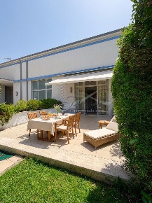 Foto Appartamento a Pisa Calambrone di 70 m² con 2 locali in vendita