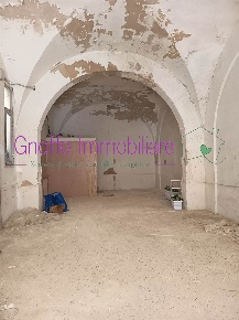 Foto Magazzino a Trapani Centro di 70 m² con 1 locali in affitto
