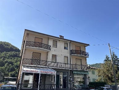 Foto Appartamento in Via Grumelle 44, Pradalunga di 120 m² con 3 locali