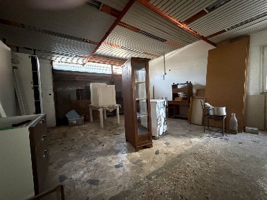 Foto Negozio in via Mameli, Venezia Marghera - Catene di 150 m² in vendita