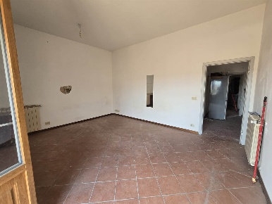 Foto Appartamento in Via S. Bandini, Firenze di 82 m² con 5 locali