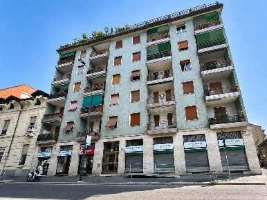 Foto Appartamento a Milano Affori di 90 m² con 4 locali in vendita