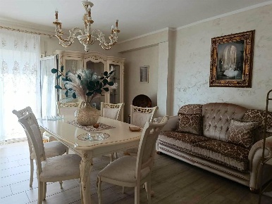 Foto Appartamento a Naro di 100 m² con 5 locali in vendita