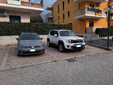 Foto Garage a Giulianova Centro di 3 m² con 1 locali in vendita