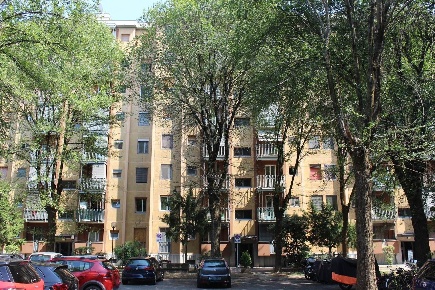 Foto Appartamento in Via Cilea, Milano Gallaratese di 83 m² con 3 locali