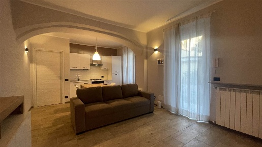 Foto Appartamento in via padre michele da carbonara, Tortona Centro