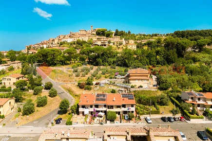 Foto Duplex in Via dei Quadri 41, Casale Marittimo di 171 m² con 5 locali