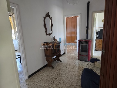 Foto Appartamento in Via Gioconda 13, Massa Puliche di 95 m² con 5 locali