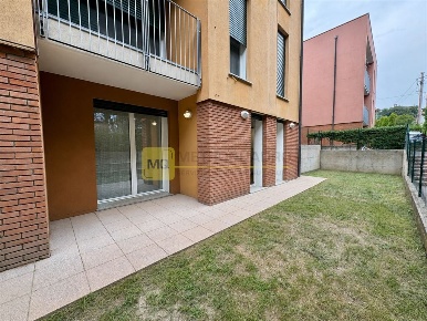 Foto Appartamento in via vignola, Galbiate Centro di 115 m² con 3 locali