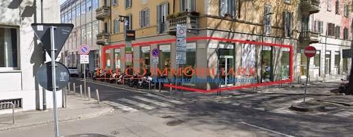 Foto Negozio in Viale Beatrice d'Este, Milano Ticinese di 187 m² in affitto