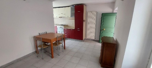 Foto Appartamento a Carrara Centro di 55 m² con 3 locali in vendita