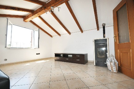 Foto Appartamento a La Spezia Pitelli di 80 m² con 4 locali in affitto