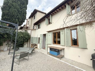 Foto Appartamento a Firenze Michelangelo - Poggio Imperiale di 115 m²