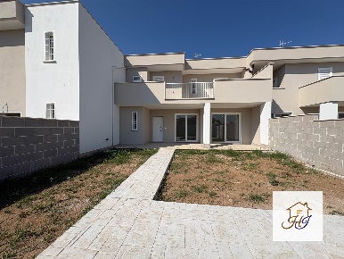 Foto Villa a schiera in via Casal di Claudia, Anzio Anzio Due di 88 m²