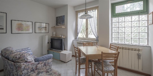 Foto Appartamento in Via De Simoni 72, Sondrio Centro di 32 m² con 2 locali