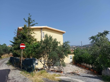 Foto Laboratorio in Viale della lacina 71, Catanzaro Siano - Cava di 124 m²