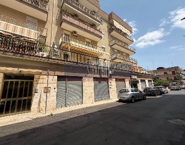 Foto Locale commerciale in via cesenatico  18, Modugno di 40 m² in vendita