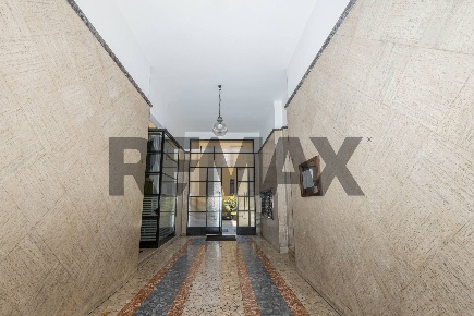 Foto Appartamento in Via Legnone 19, Milano Dergano di 86 m² con 3 locali