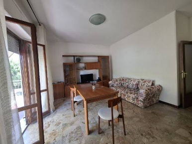 Foto Appartamento a Porto Sant'Elpidio di 110 m² con 5 locali in vendita