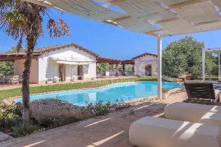 Foto Villa unifamiliare in c.da cozzo zarbi 0, Noto Fondo Morte di 150 m²