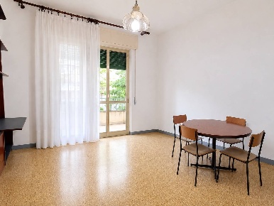 Foto Appartamento in Via Cassoli, Ferrara San Paolo di 93 m² con 4 locali