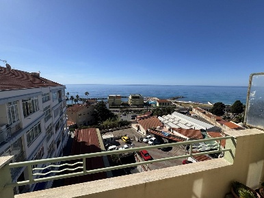 Foto Appartamento in via tivoli 13, Sanremo Foce - Semeria di 77 m²