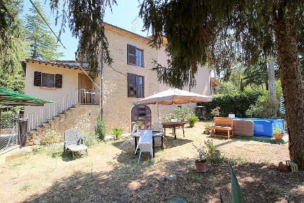 Foto Rustico a Volterra Centro di 132 m² con 6 locali in vendita