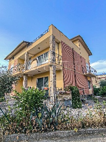 Foto Appartamento a Perugia di 180 m² con 5 locali in vendita