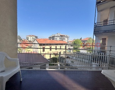 Foto Appartamento in Roma, Arona Centro di 94 m² con 3 locali in vendita