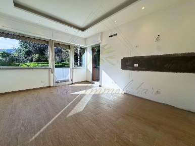 Foto Appartamento in Via Bosena, Rapallo di 65 m² con 3 locali in vendita