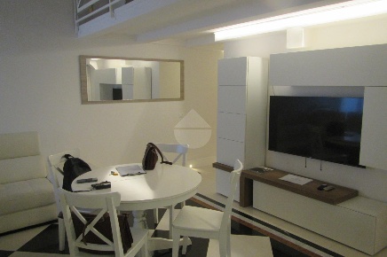 Foto Appartamento in Via Sant'Egidio, Firenze Duomo di 95 m² con 5 locali