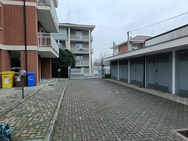 Foto Appartamento a Ciriè Centro di 78 m² con 4 locali in vendita