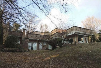 Foto Villa unifamiliare a Torino Sassi di 600 m² con 14 locali in vendita