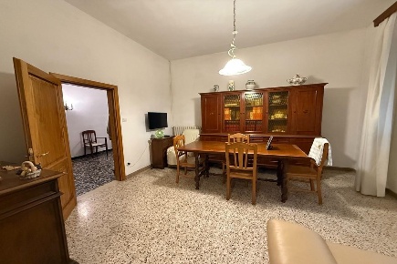 Foto Appartamento a Certaldo Zona Mensa, Via Toscana di 130 m² con 5 locali