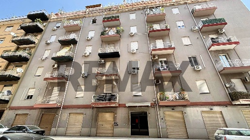 Foto Appartamento in Via Ammiraglio Persano 7, Palermo Montepellegrino