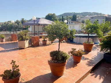 Foto Appartamento in Via Forlanini, San Benedetto del Tronto di 150 m²