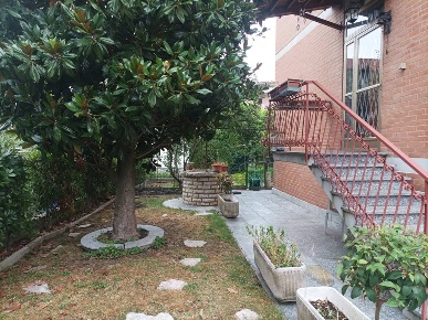 Foto Villa a schiera a Ravenna Centro Storico di 182 m² con 7 locali
