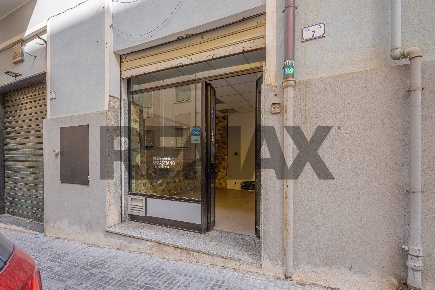Foto Locale commerciale in Via Tempio 7, Sassari San Giuseppe di 65 m²