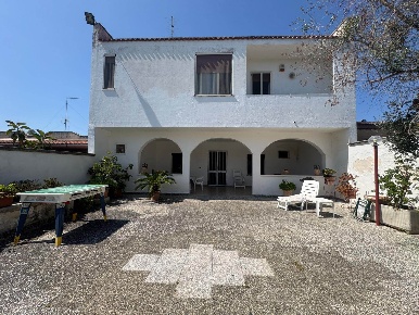Foto Villa unifamiliare in Via Dell'Usignolo  15, Lecce Torre Chianca