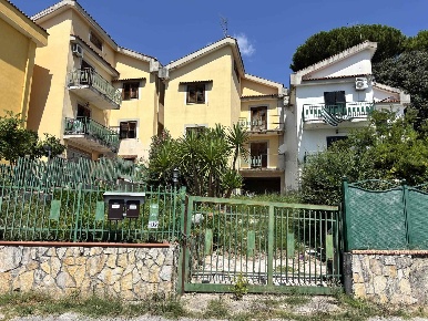 Foto Villa a schiera in Via San Matteo 115, Montecorvino Pugliano di 180 m²