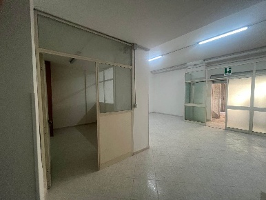 Foto Magazzino in VIA MALASPINA 193/A, Palermo Malaspina di 69 m²