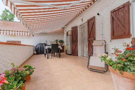 Foto Appartamento in VIA LORETO  41, Numana Marcelli di 69 m² con 3 locali