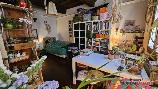 Foto Appartamento a Firenze Santo Spirito di 32 m² con 1 locali in vendita