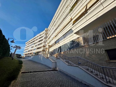 Foto Appartamento in Via Riva Ligure 44, Roma Pisana - Bravetta di 86 m²