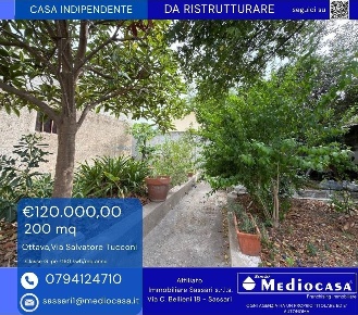 Foto Casa indipendente in via salvatore tucconi, Sassari di 200 m²