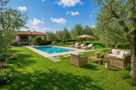 Foto Villa bifamiliare in Via Montanina 50a, Manerba del Garda di 226 m²