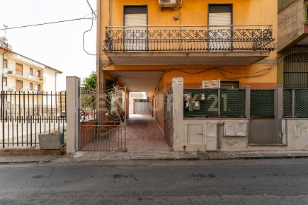 Foto Appartamento in Via dei Sanguinelli 11, Catania Librino - Zia Lisa