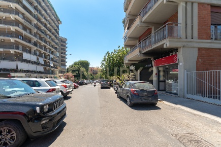 Foto Locale commerciale in Via Aldebaran 7, Catania Guardia - Li Cuti
